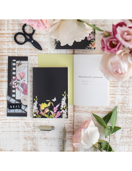 Libreta grapada Night Bloom B (P. semanal atemporal) 8.9 x 12.4 cm