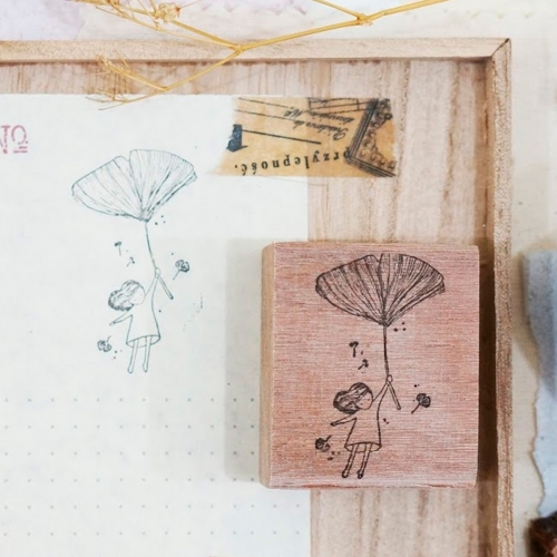 Sello Gingko Girl 4.1x4.4cm