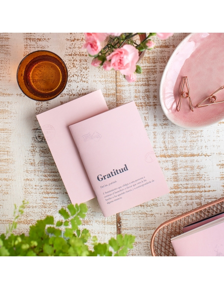 Libreta Grapada A6 Words - Mod. F - Gratitud (P. Mensual Atemp.)
